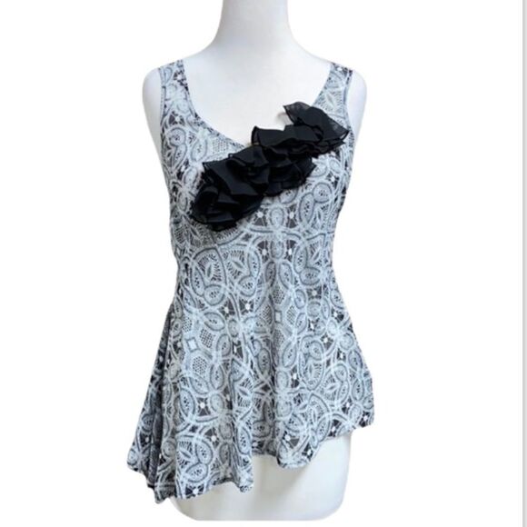Express Sleeveless Black/White Blouse Size XS - Picture 1 of 7